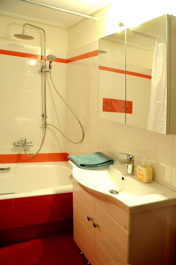Olive And Orange Apartment Mistra Dış mekan fotoğraf